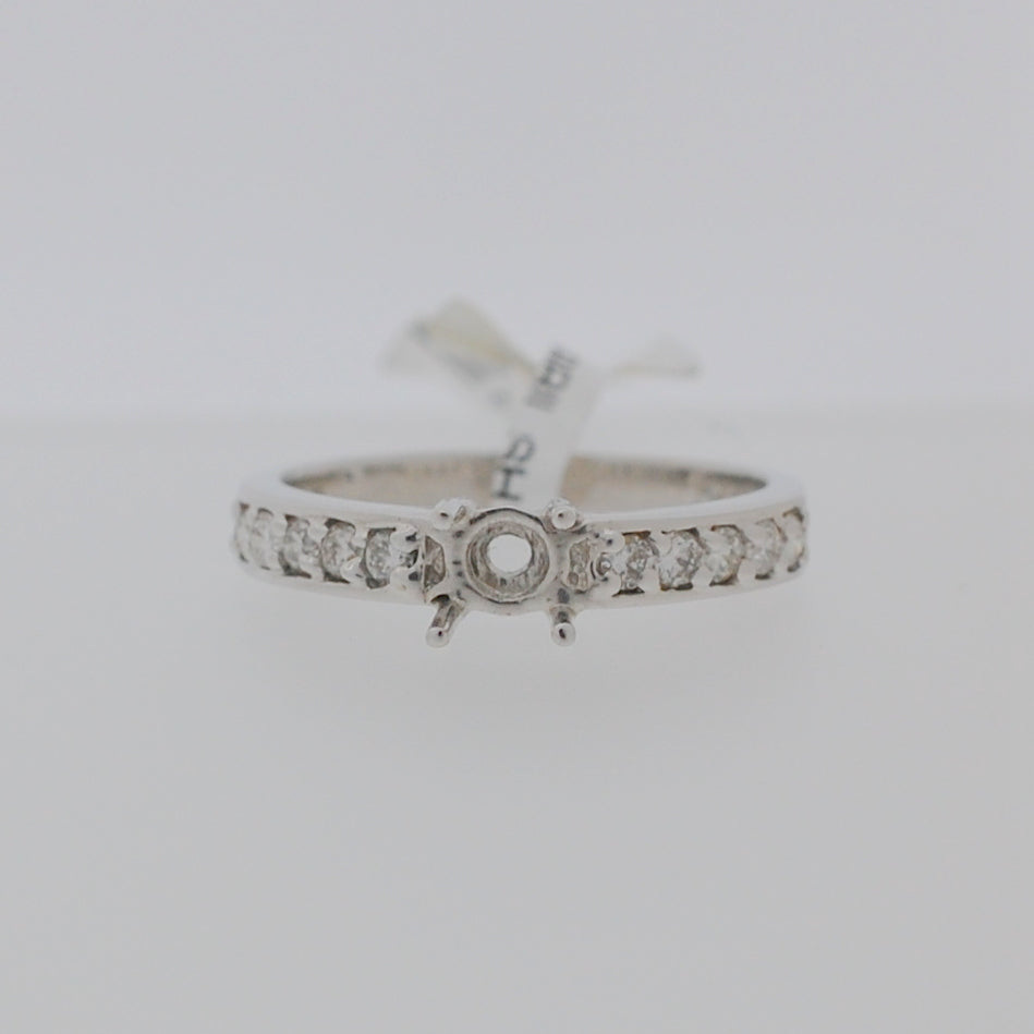 18ct Round Brilliant Cut Solitaire Diamond Ring .34ct