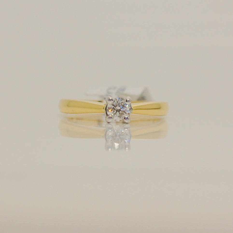 18ct Brilliant Cut Solitaire Diamond Ring .50ct