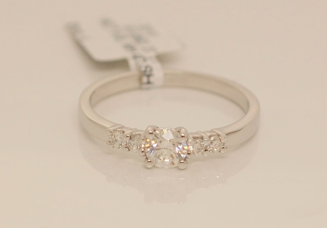 18ct White Gold Brilliant Cut Solitaire Diamond Ring .52ct