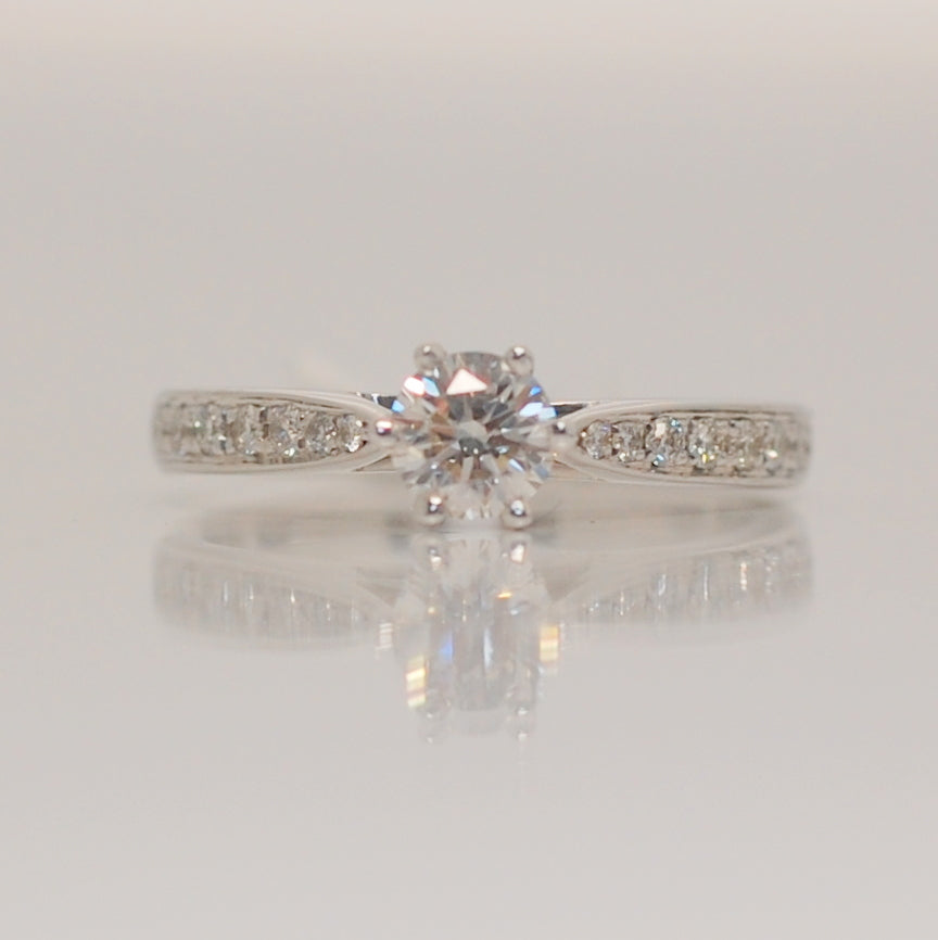 18ct White Gold Solitaire .43ct Diamond Ring