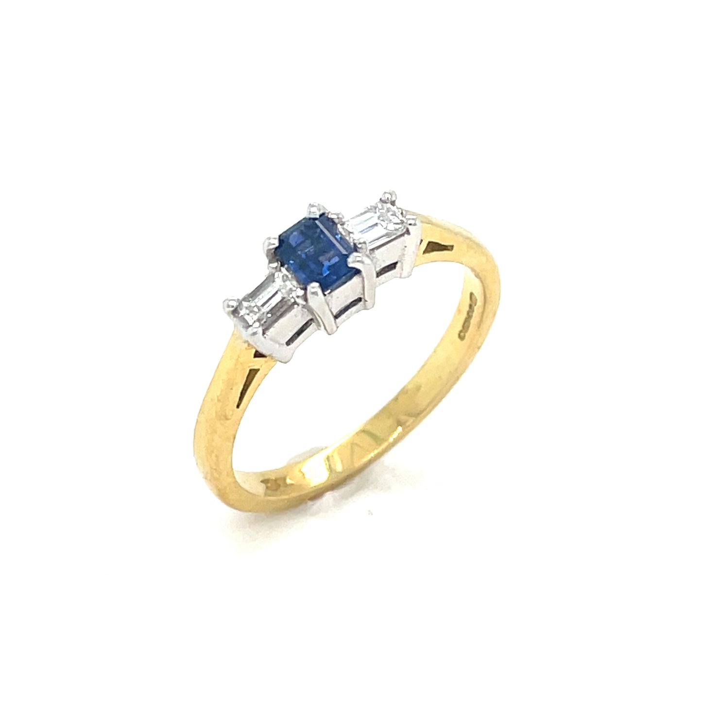 18ct Three Stone Sapphire & Diamond Ring