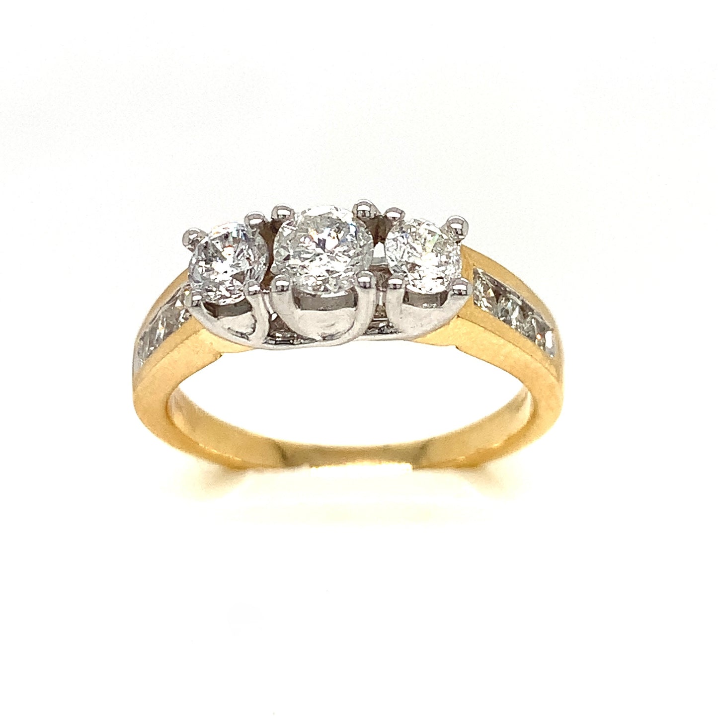 18ct Three Stone 1.00ct Diamond Ring