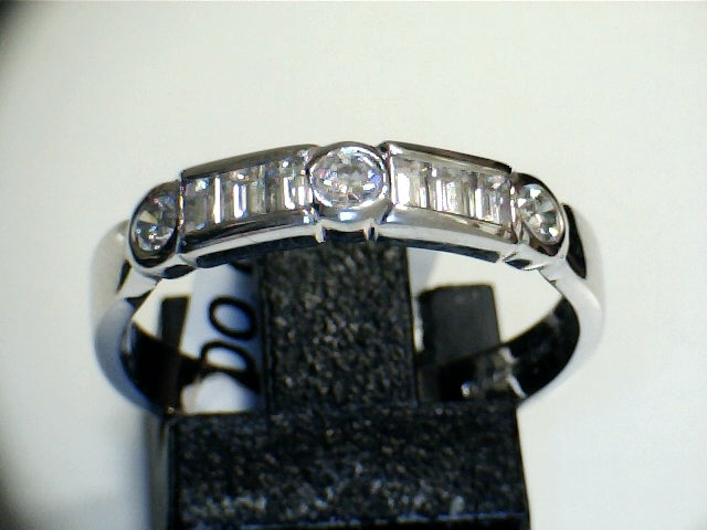 18ct Et Wht Bag/Pr Cut.54