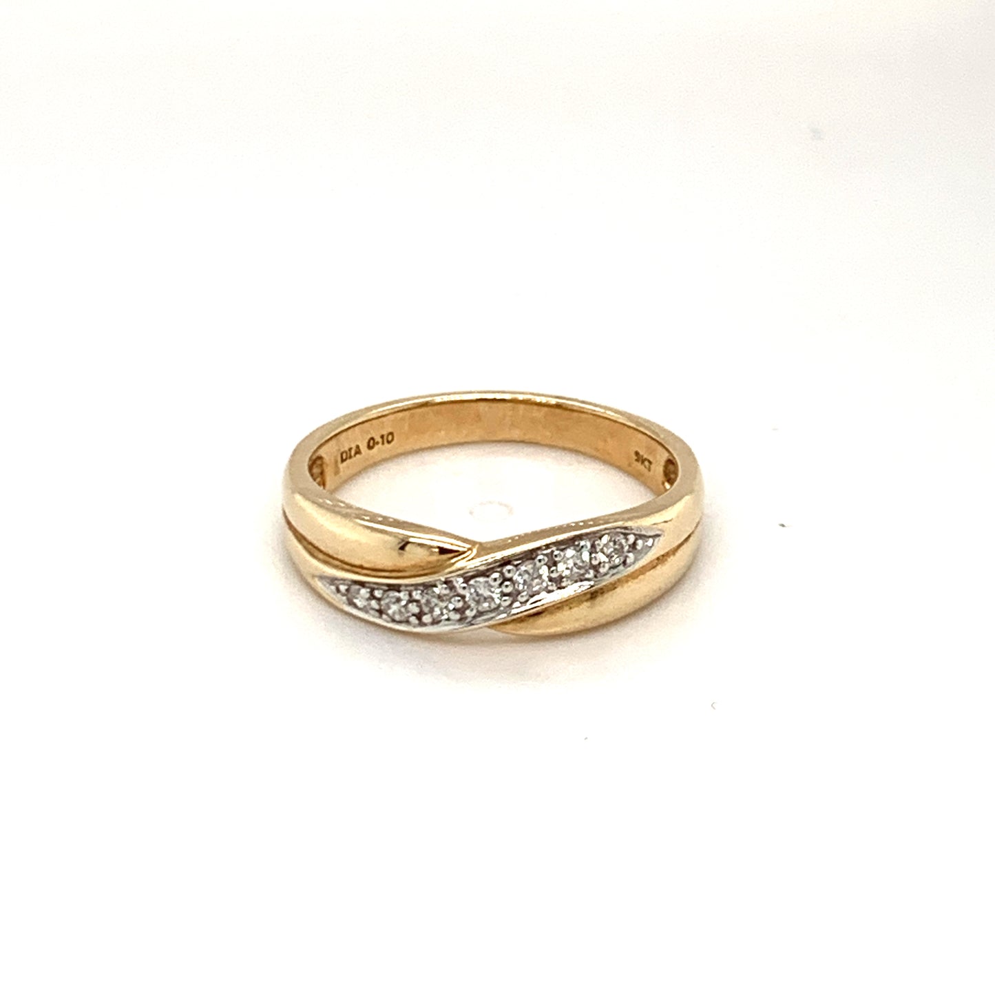 9ct Cross Over Diamond .10ct Diamond Ring