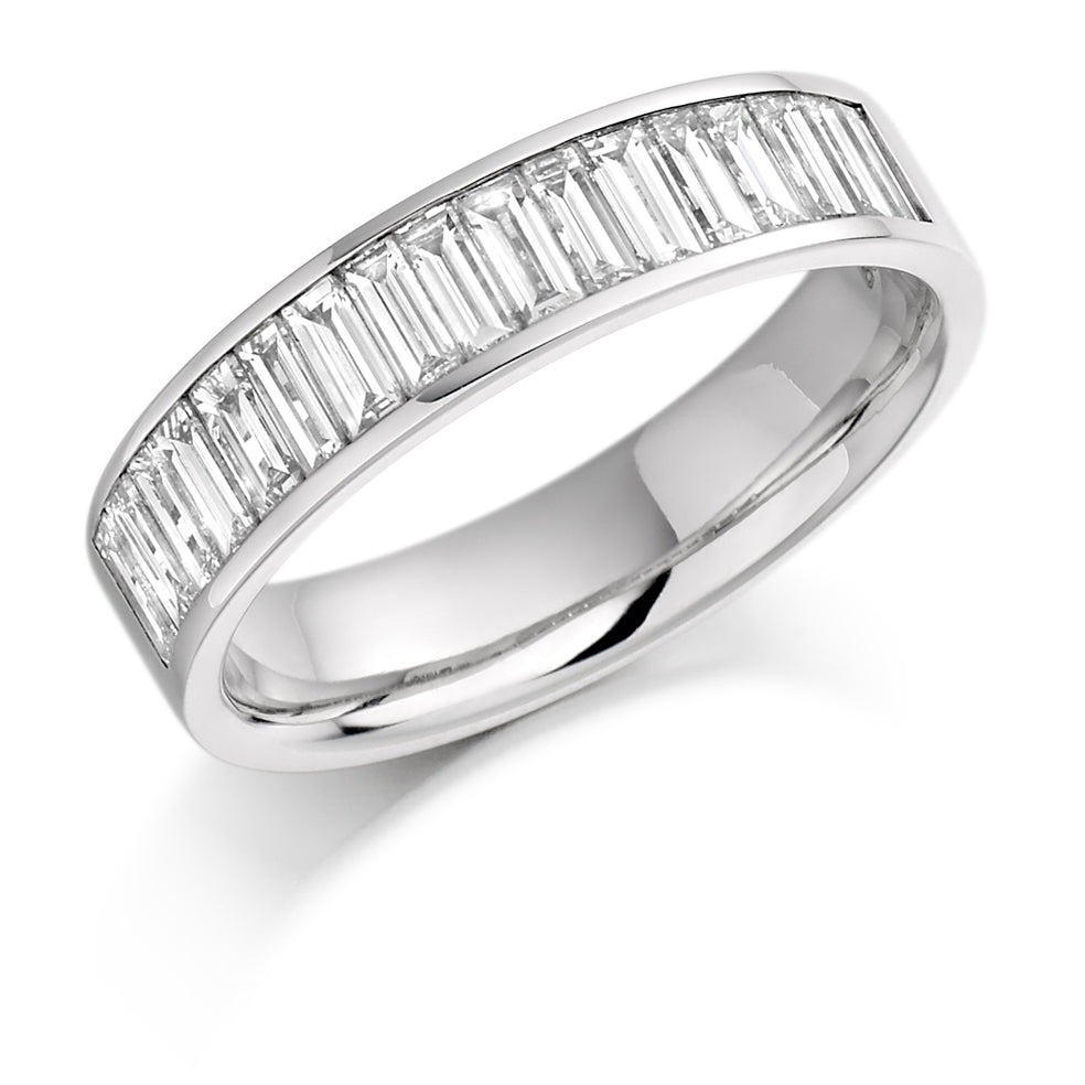 18ct Ring Wh Et Bag 1.00