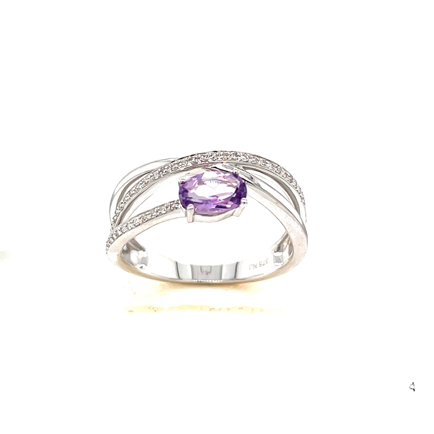 9ct White Gold Wrap Amethyst/Diamond Ring .12 Ct