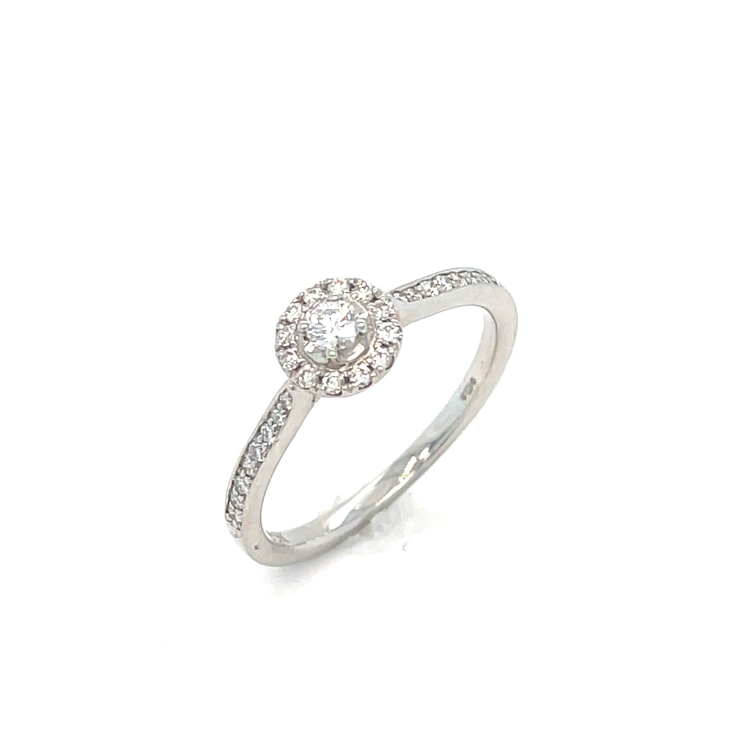 9ct Ring Wh Rd Clus Di.30