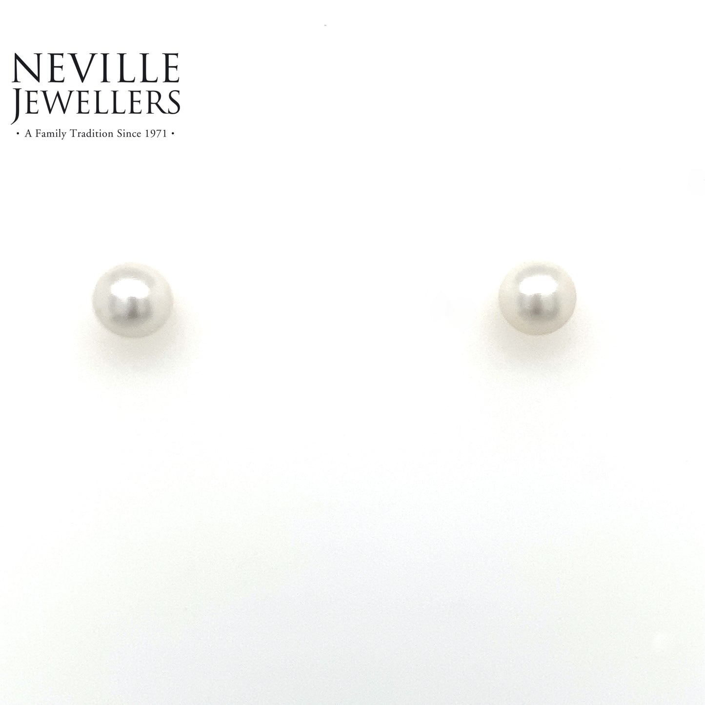 9ct 5mm Pearl Earrings