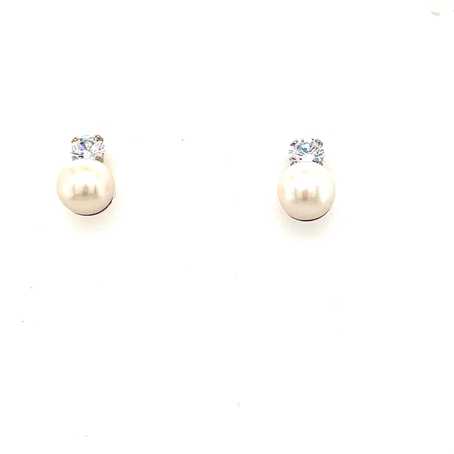 9ct White Gold Pearl And Cubic Zirconia Pendant