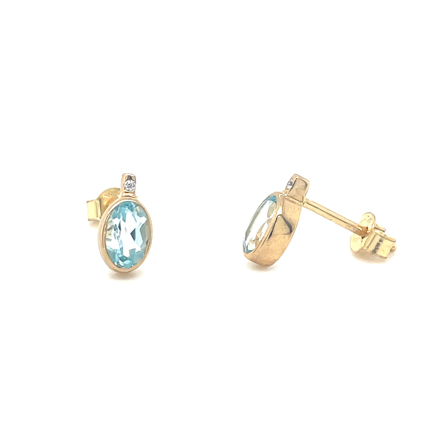 9ct Gold Blue Topaz Oval Stud Earring