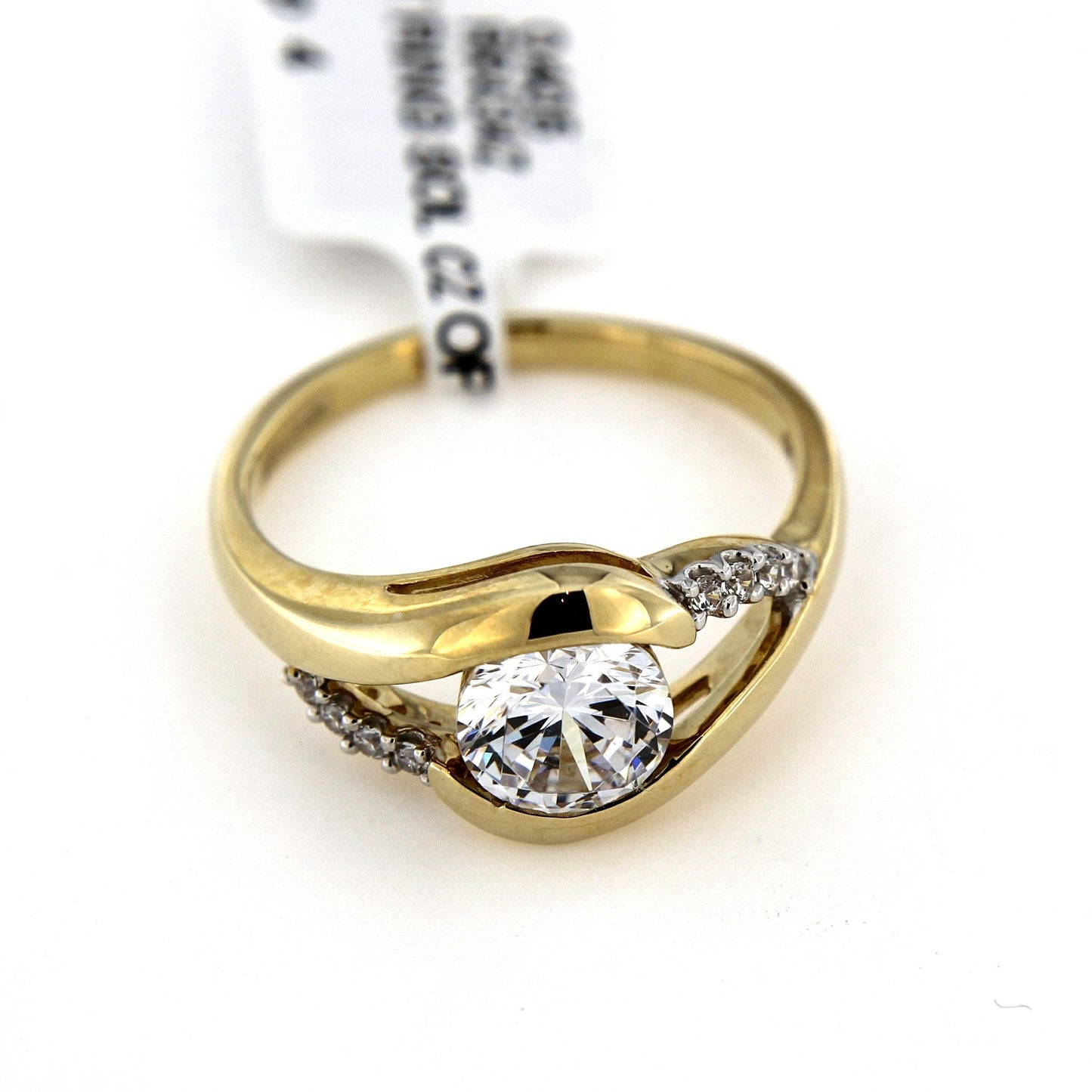 9ct Solitaire Cubic Zirconia Dress Ring