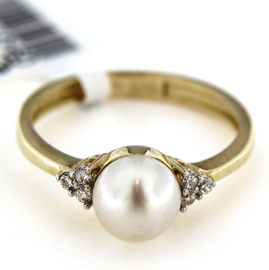 9ct Pearl And Cubic Zirconia Ring