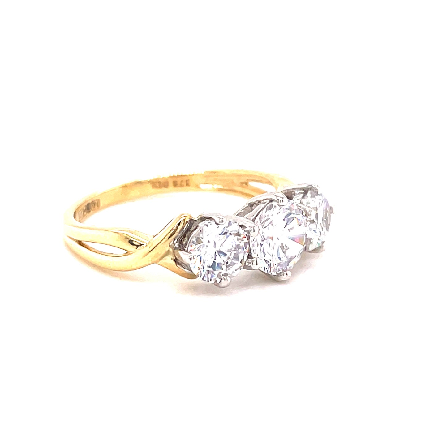 9ct 3 Stone Cubic Zirconia Gradient Dress Ring