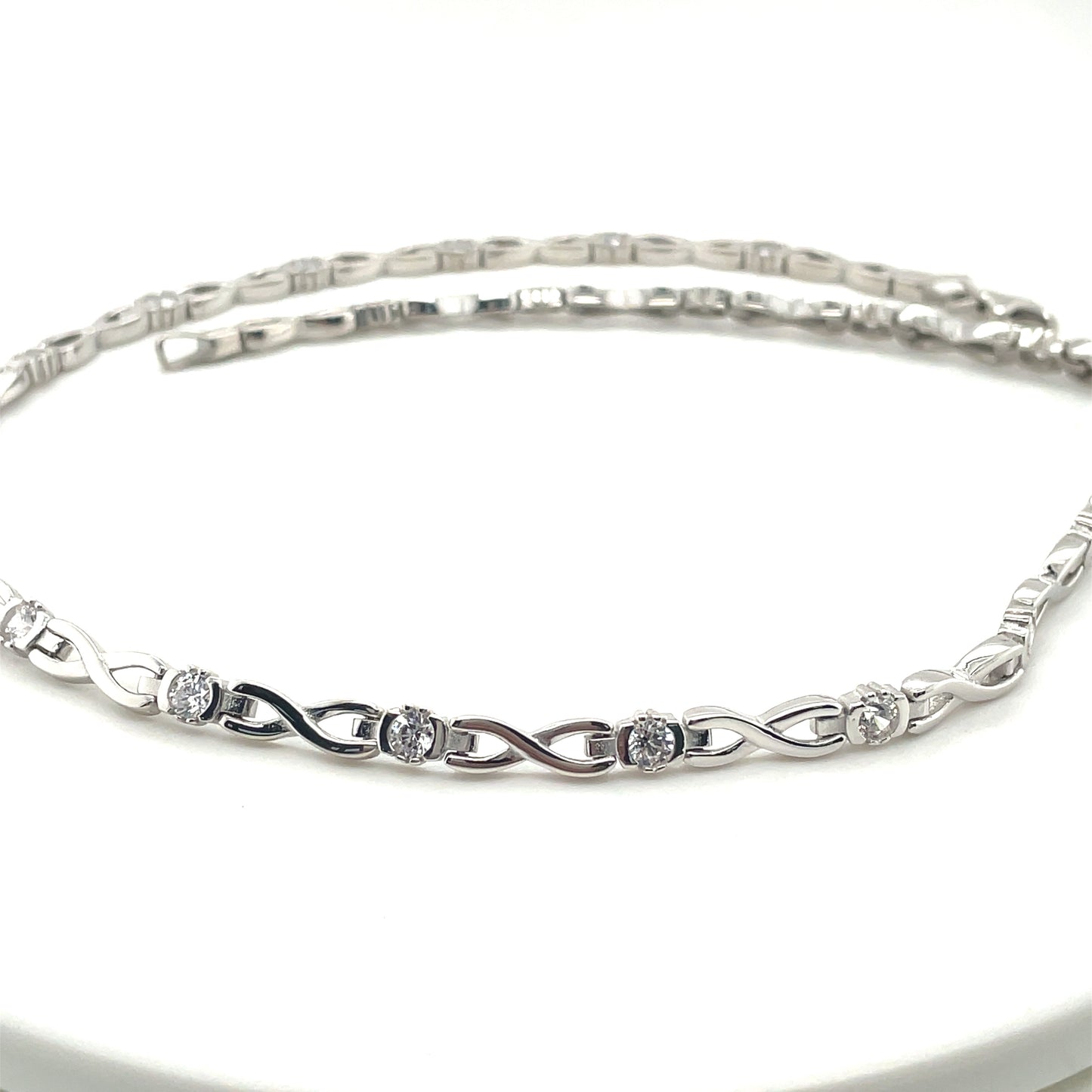 Sterling Silver Cubic Zirconia Infinity Link Necklet