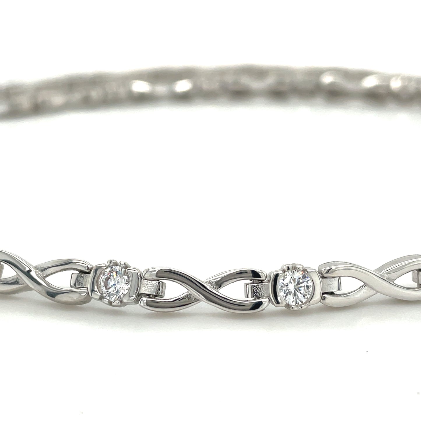 Sterling Silver Cubic Zirconia Infinity Link Necklet