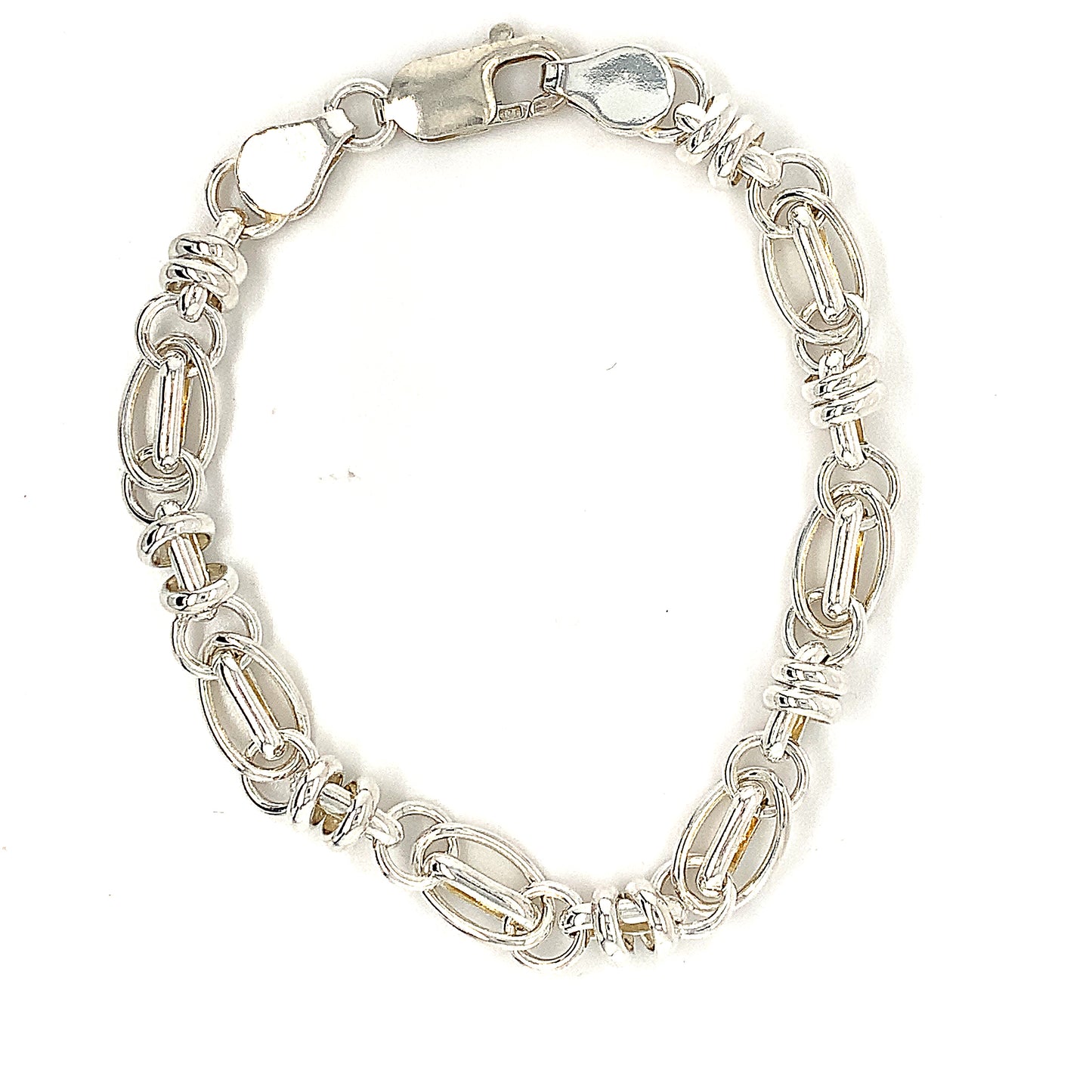Sterling Silver Knot Style Bracelet With A Lobster Clasp