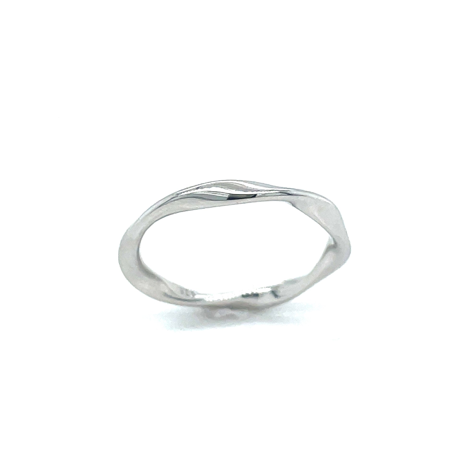 Sil Rings Sil Ring Plain Twst – NevilleJewellers