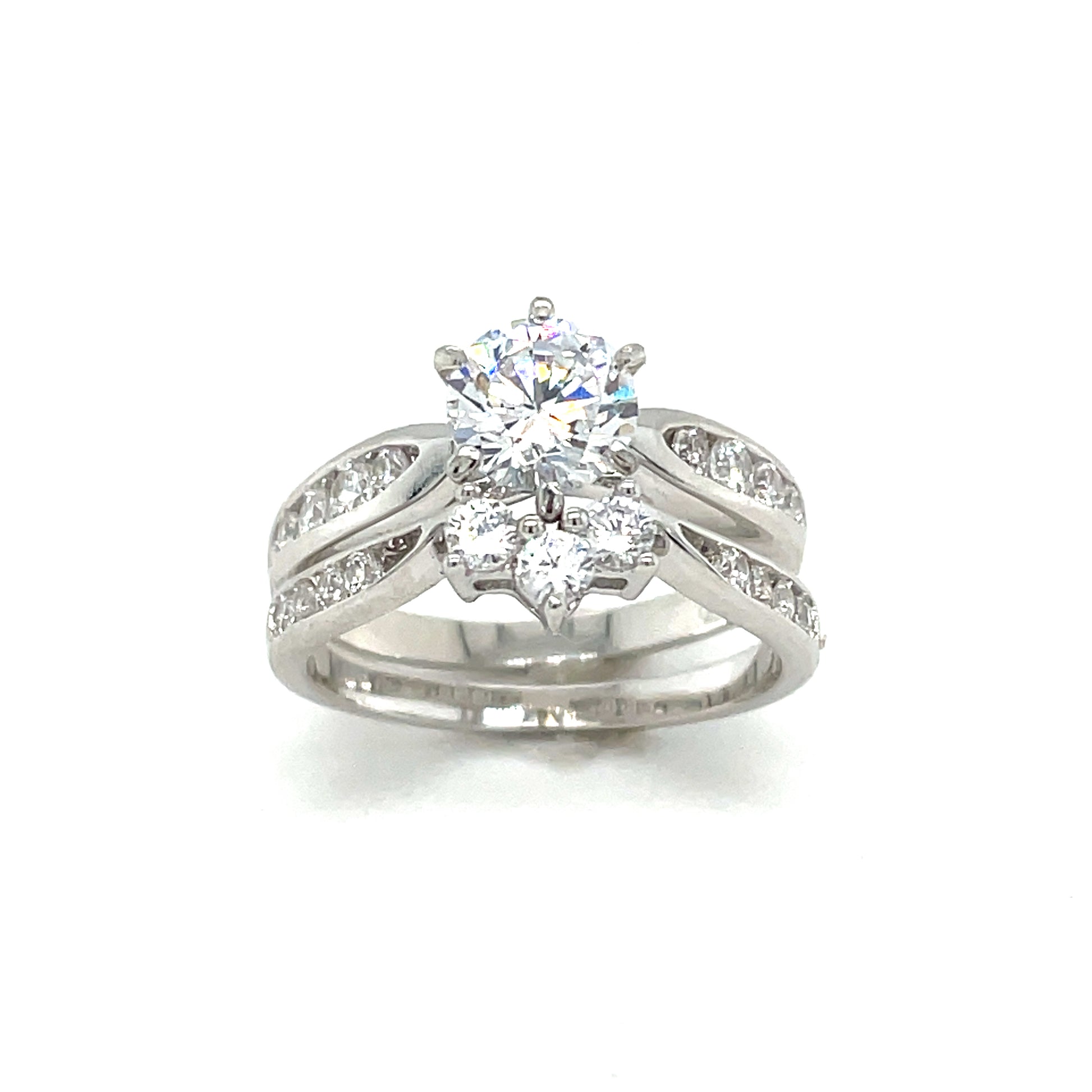 Sil Rings Sil Ring Cz Sol+Shape Ban – NevilleJewellers