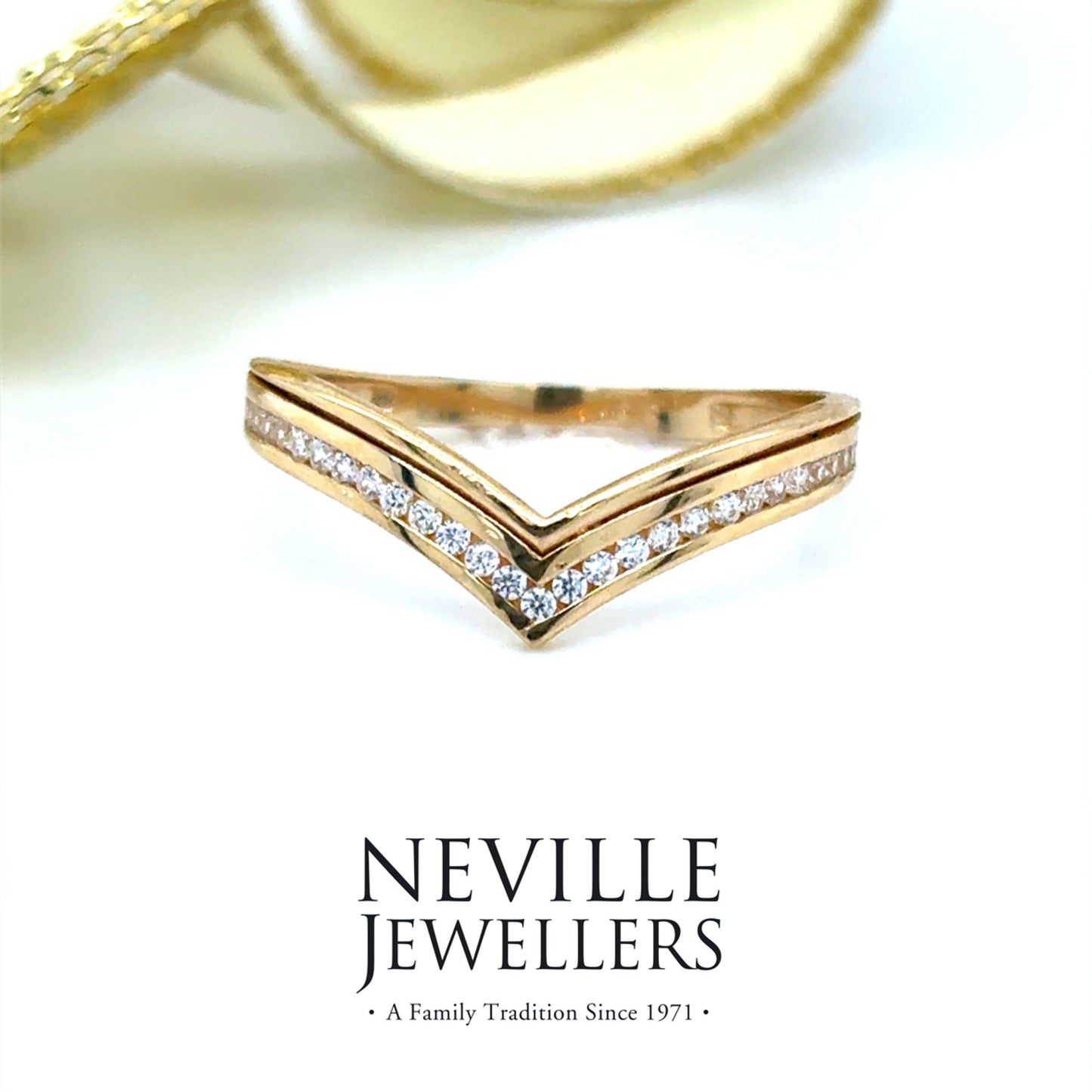 9ct Ring Cz Wishbone